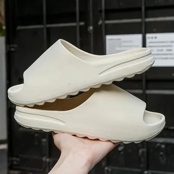 Sandálias de plataforma macia antiderrapante para homens e mulheres, sapatos de verão EVA, chuveiro interno ao ar livre, chinelo de banheiro