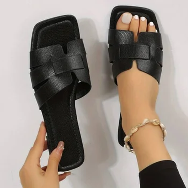 Sandálias planas minimalistas das mulheres do dedo do pé quadrado, sandálias abertas do dedo do pé, calçados para o feriado