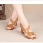 2023 Novas Sandálias Femininas Verão Confortáveis Sapatos de Salto Alto Salto Grosso Peep Toe Antiderrapante Mãe de Fundo Macio Slip-On