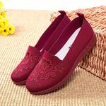 Sapatos de pano respirável para mulheres, fundo macio, sapato de mãe antiderrapante, corte baixo, deslizamento, casual, à prova de choque, primavera, verão, popular, novo