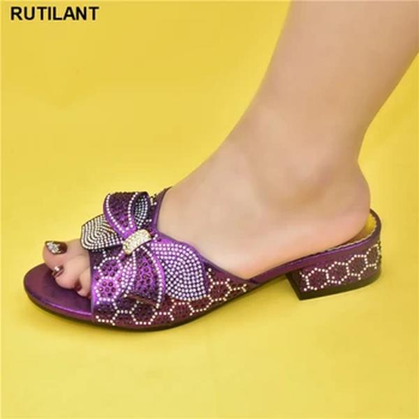 Plus tamanho glitter studs laço dedo do pé redondo design clássico luxo bombas de salto baixo vestido de festa sapatos femininos strass bombas