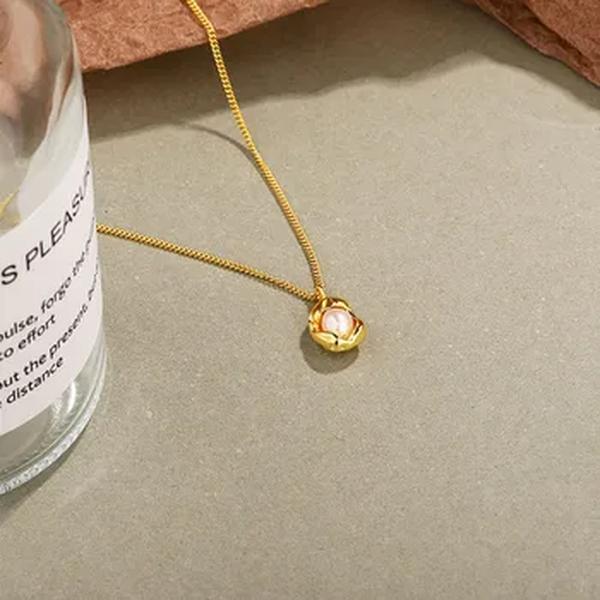 Colar geométrico de pérola para fêmea, cor prata, design simples, nicho, vento frio, leve, luxo, corrente de clavícula, atacado