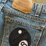 Calções jeans de basquete de cintura alta para homens, padrão bola preta, bordado azul, bolso retrô, curto Y2K, verão