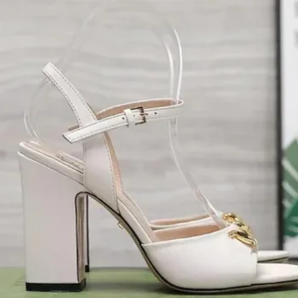 Sandálias femininas de salto alto de camurça, saltos sensuais para casamento, saltos de gatinha, marca de moda, 5 cm, novo, 2024