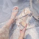 Sandália feminina elegante de salto médio, decorada com broca, estilo fresco, alça larga, sapatos casuais para meninas, novo, verão, 2022