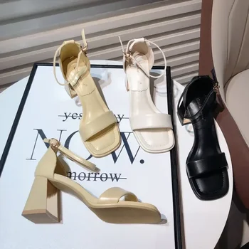 Sapatos gladiadores de salto alto quadrados para mulheres, sandálias abertas, banda estreita, elegante vestido de festa, moda verão, 2024