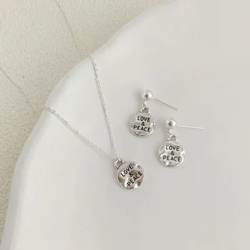 Conjunto de jóias para mulheres e meninas, 925 banhado a prata, letra elegante, brincos amor paz, acessórios para colar, novo
