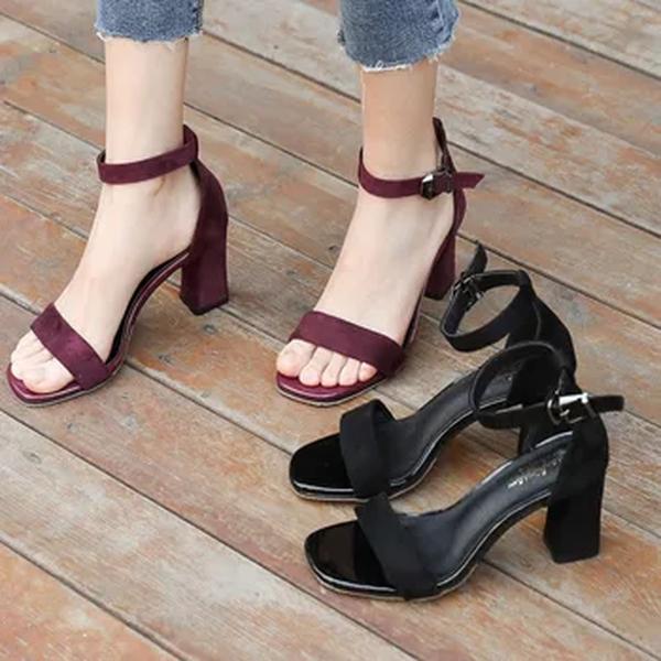 Sandálias femininas de salto médio alto, elegantes sapatos de casamento, sandálias de noiva, fivela ao ar livre, plus size 34-40, moda verão, 2022