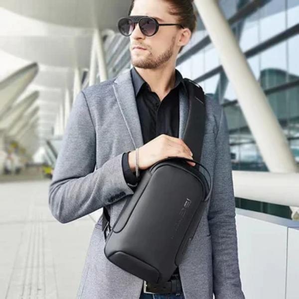 Novo multifunction crossbody saco para homens anti-roubo ombro mensageiro sacos masculino à prova dwaterproof água curto viagem pacote de peito