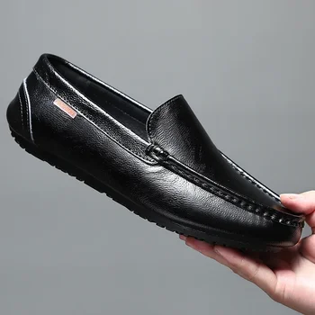 Mocassins de couro de luxo masculino, mocassins respiráveis, deslizar, italiano, sapatos para dirigir, casual, marca de moda