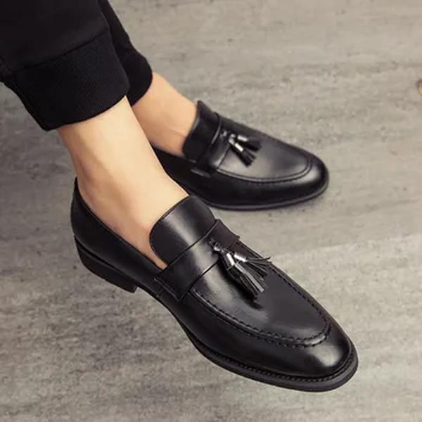 Mocassins de couro respirável casual masculino, Sapatos de escritório, Mocassins de condução, Deslizamento confortável no sapato Tassel