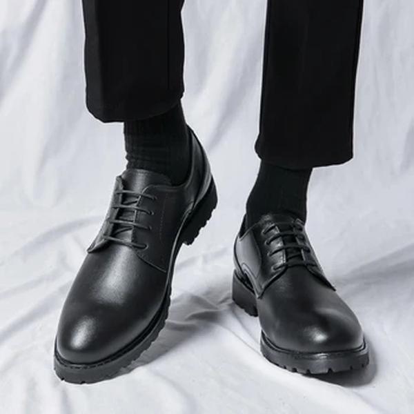 Sapatos masculinos de couro casual, tênis casual e formal, tênis Derby para dirigir e negócios, vestido preto, outono, 2024